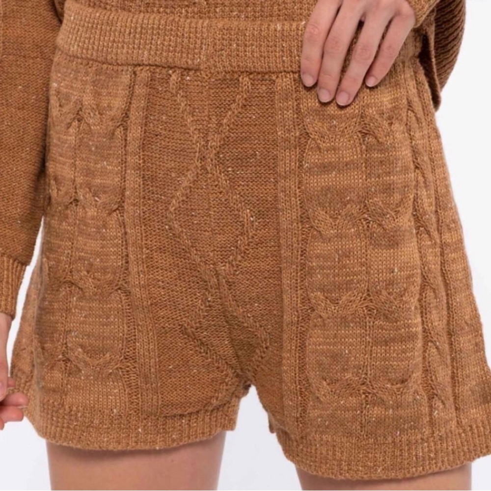 NWT Boutique Cable Knit Shorts